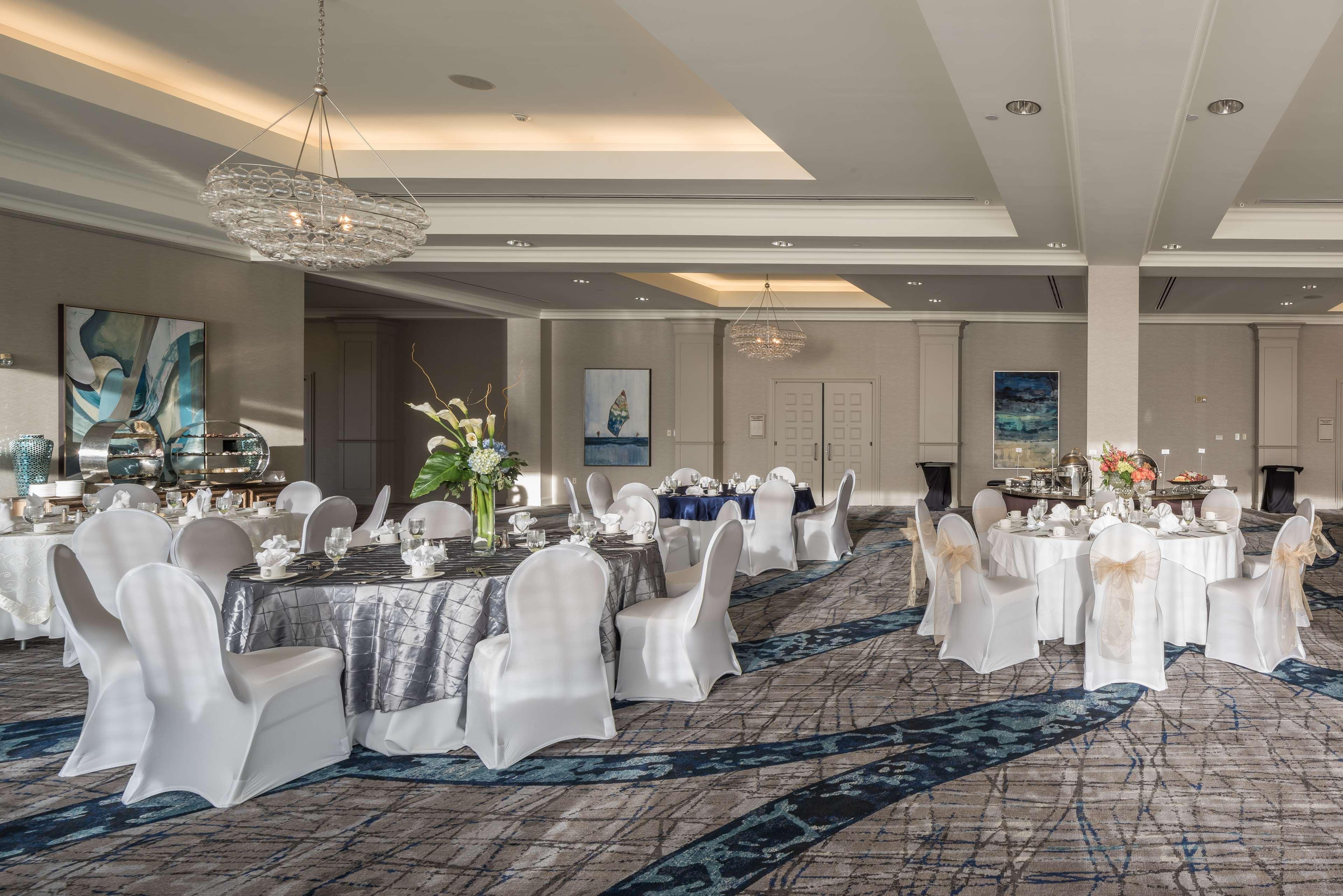 Hilton Dallas/Rockwall Lakefront Hotel Екстериор снимка