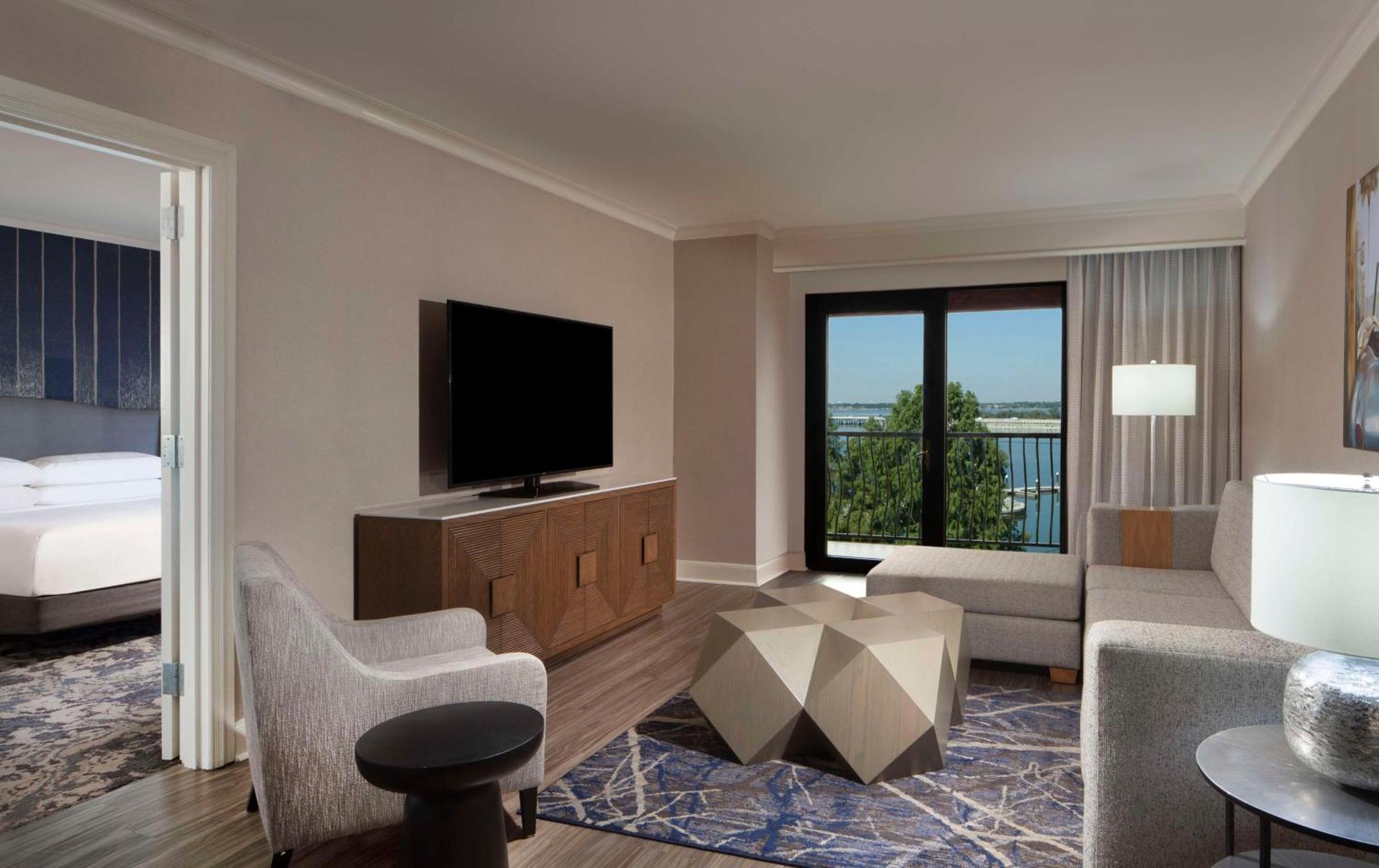 Hilton Dallas/Rockwall Lakefront Hotel Екстериор снимка