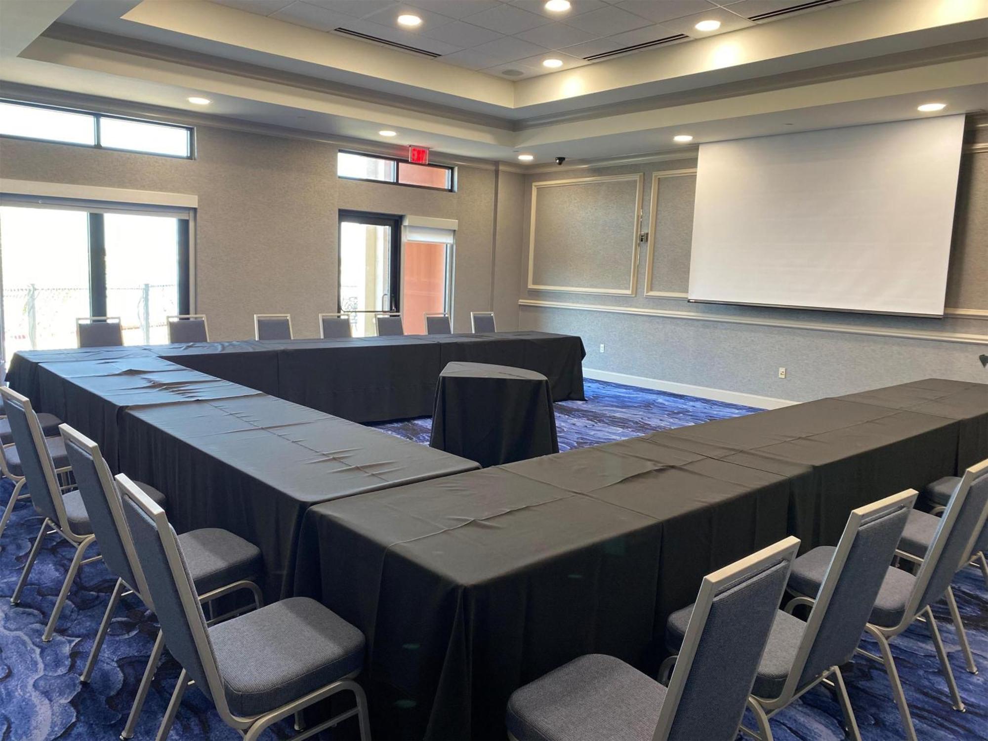 Hilton Dallas/Rockwall Lakefront Hotel Екстериор снимка